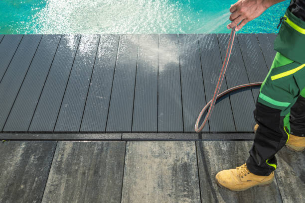 Best Roof Power Washing Services  in Stayton, OR